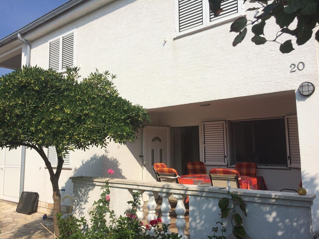 Dragica Apartments Vrsi Extérieur photo